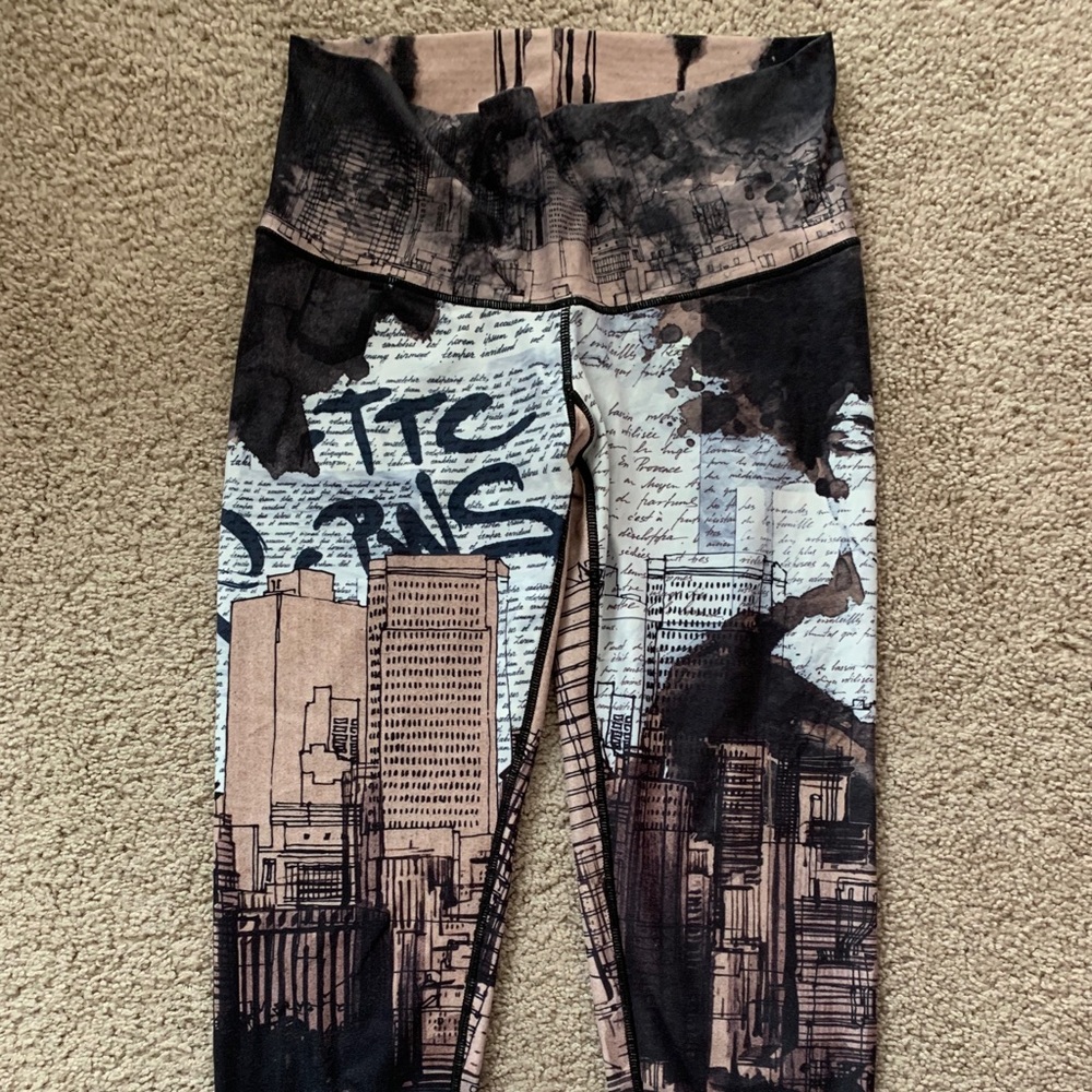 Niyama Sol crop leggings